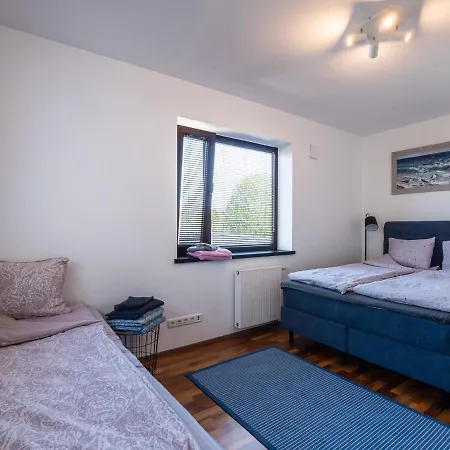 Apartament Family House Parnawa